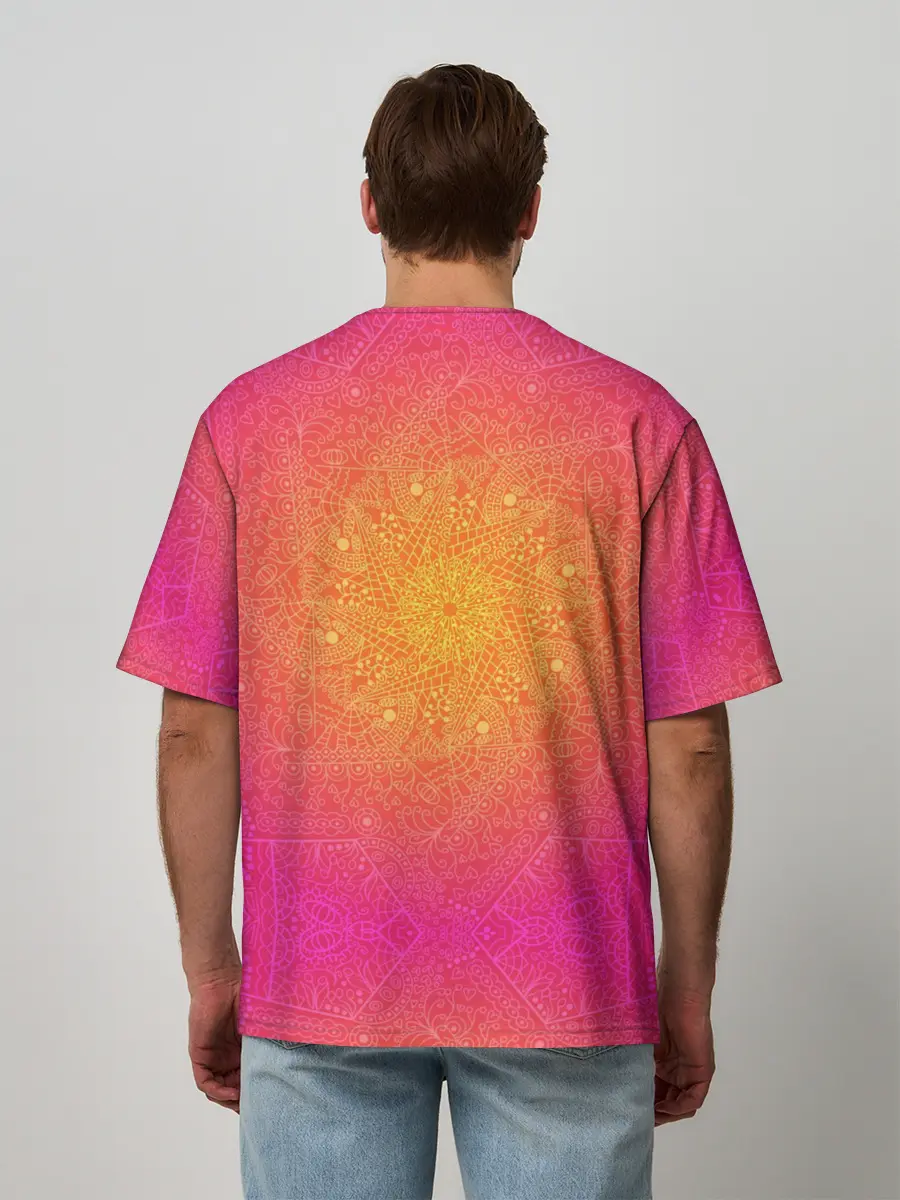 Мужская футболка оверсайз / Солнечная мандала