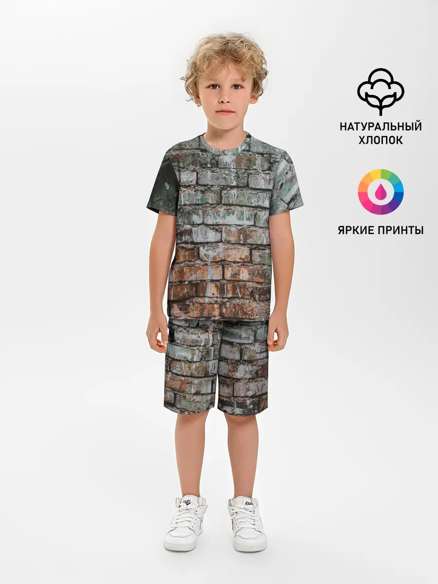 Детская пижама с шортами / кирпичная стена потеки краска