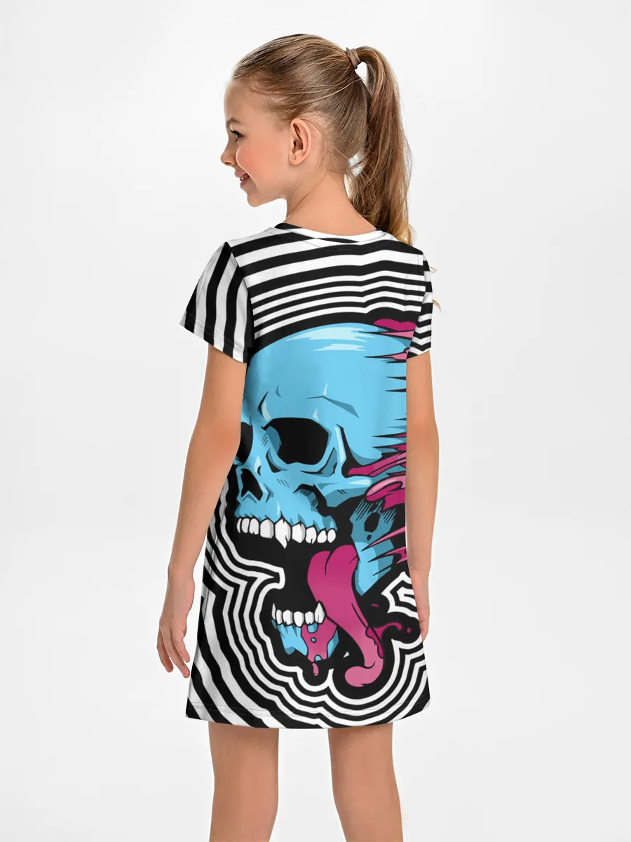 Детское платье / Летящий череп