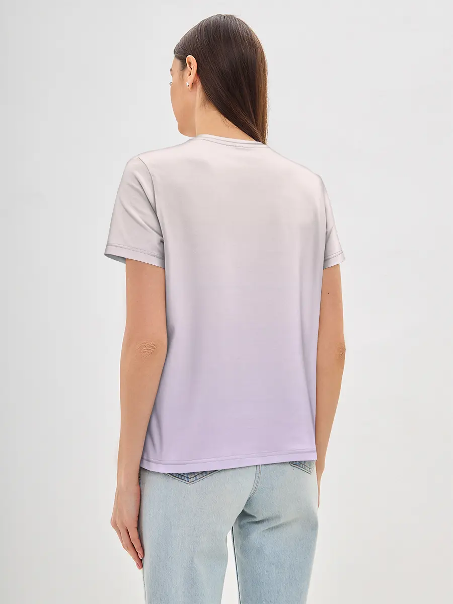 Женская базовая футболка / малышка чиби пончик лис