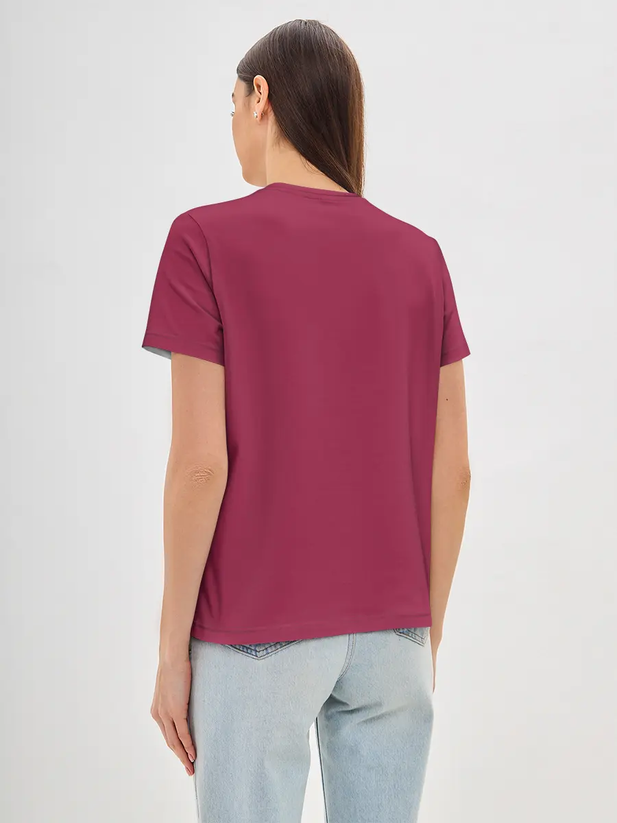 Женская базовая футболка / Сэ Бёк