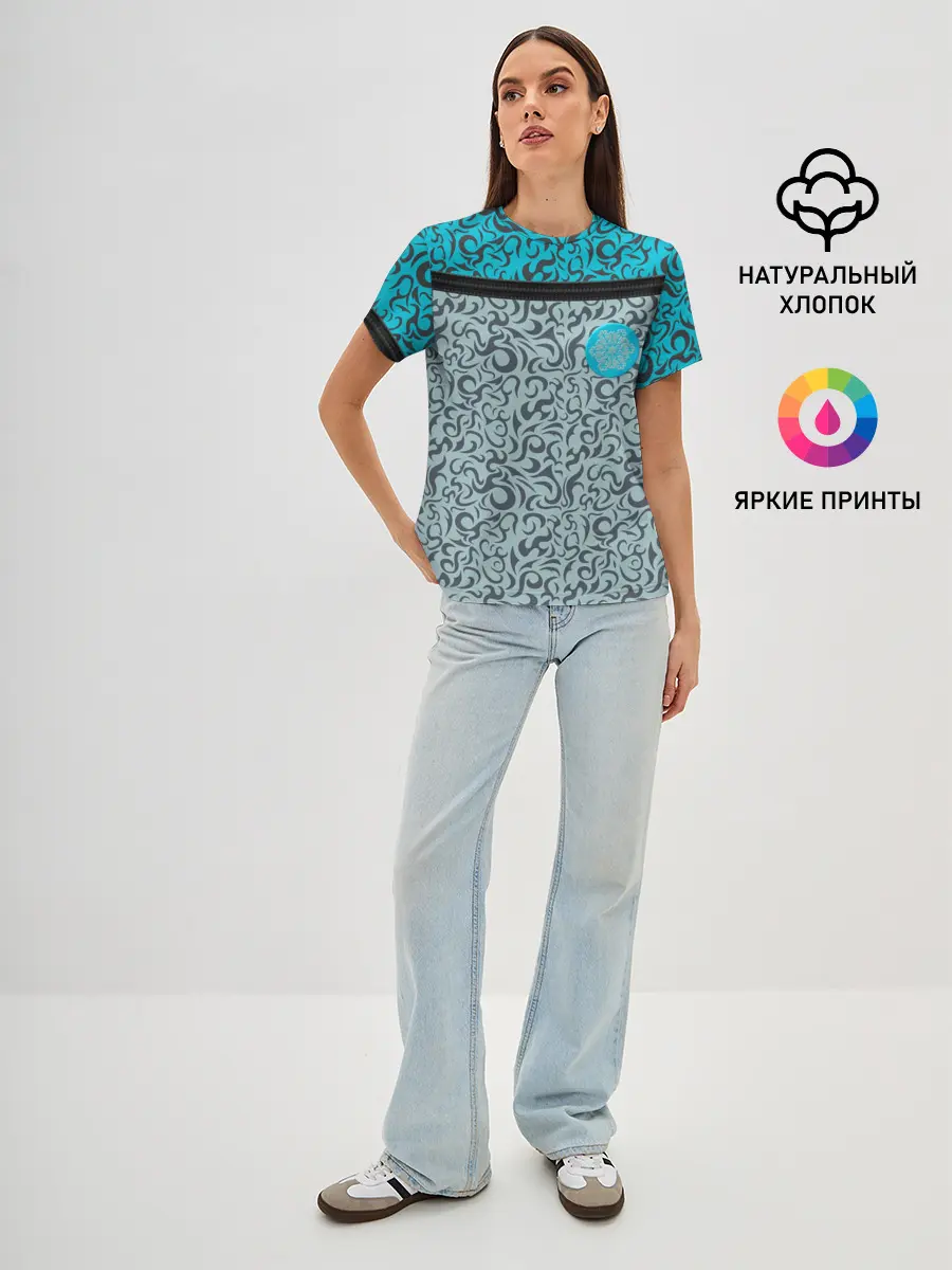 Женская базовая футболка / Снежный вихрь