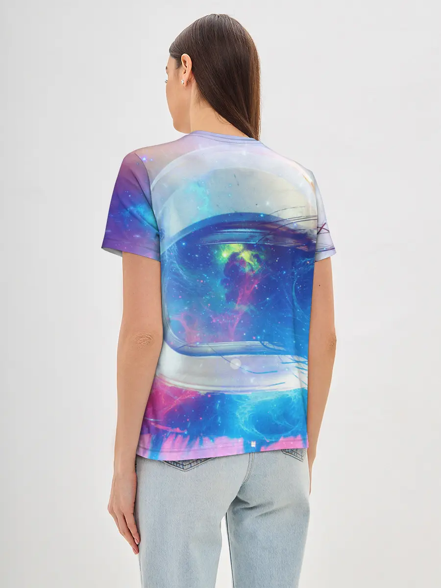 Женская базовая футболка / Космонавт - космос