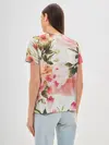 Женская базовая футболка / Нежный букет
