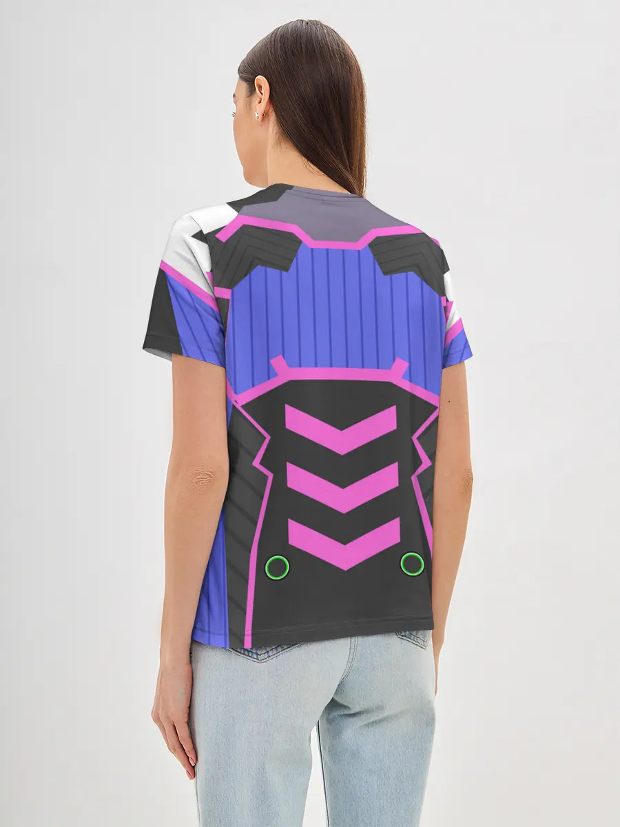 Женская базовая футболка / НЕОНОВЫЙ КОСТЮМ / БРОНЯ / УНИСЕКС