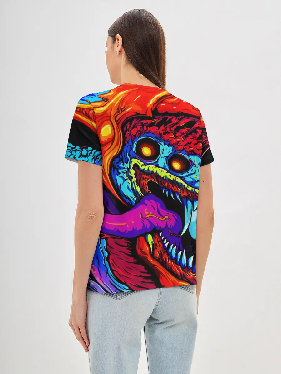Женская базовая футболка / HYPER BEAST | CS GO