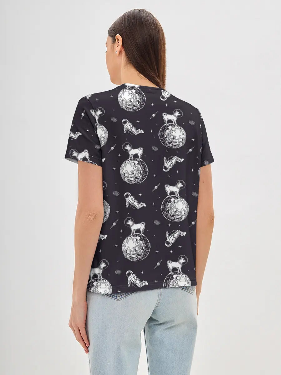 Женская базовая футболка / Собаки - астронавты