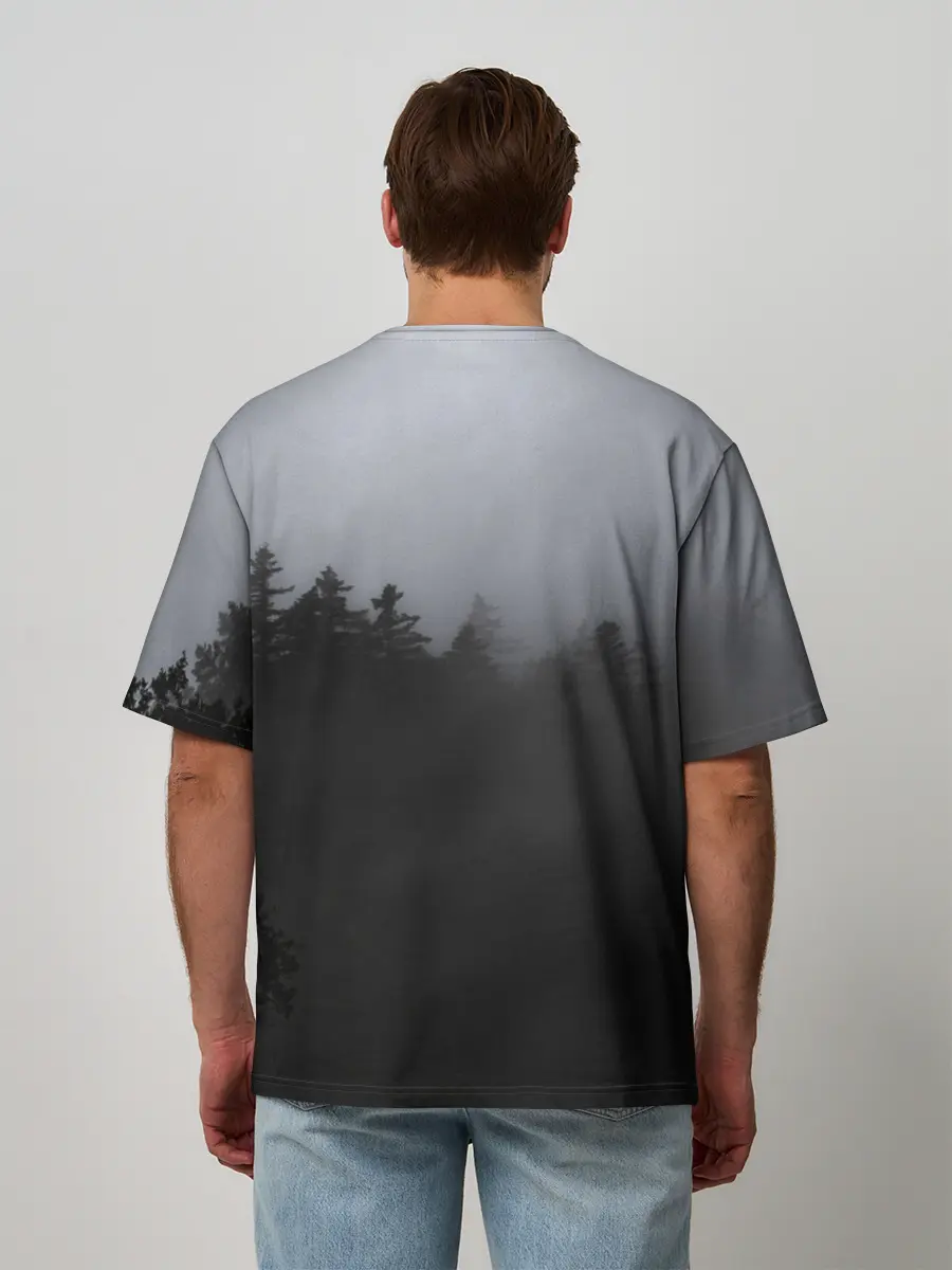 Мужская футболка оверсайз / Лес в дыму