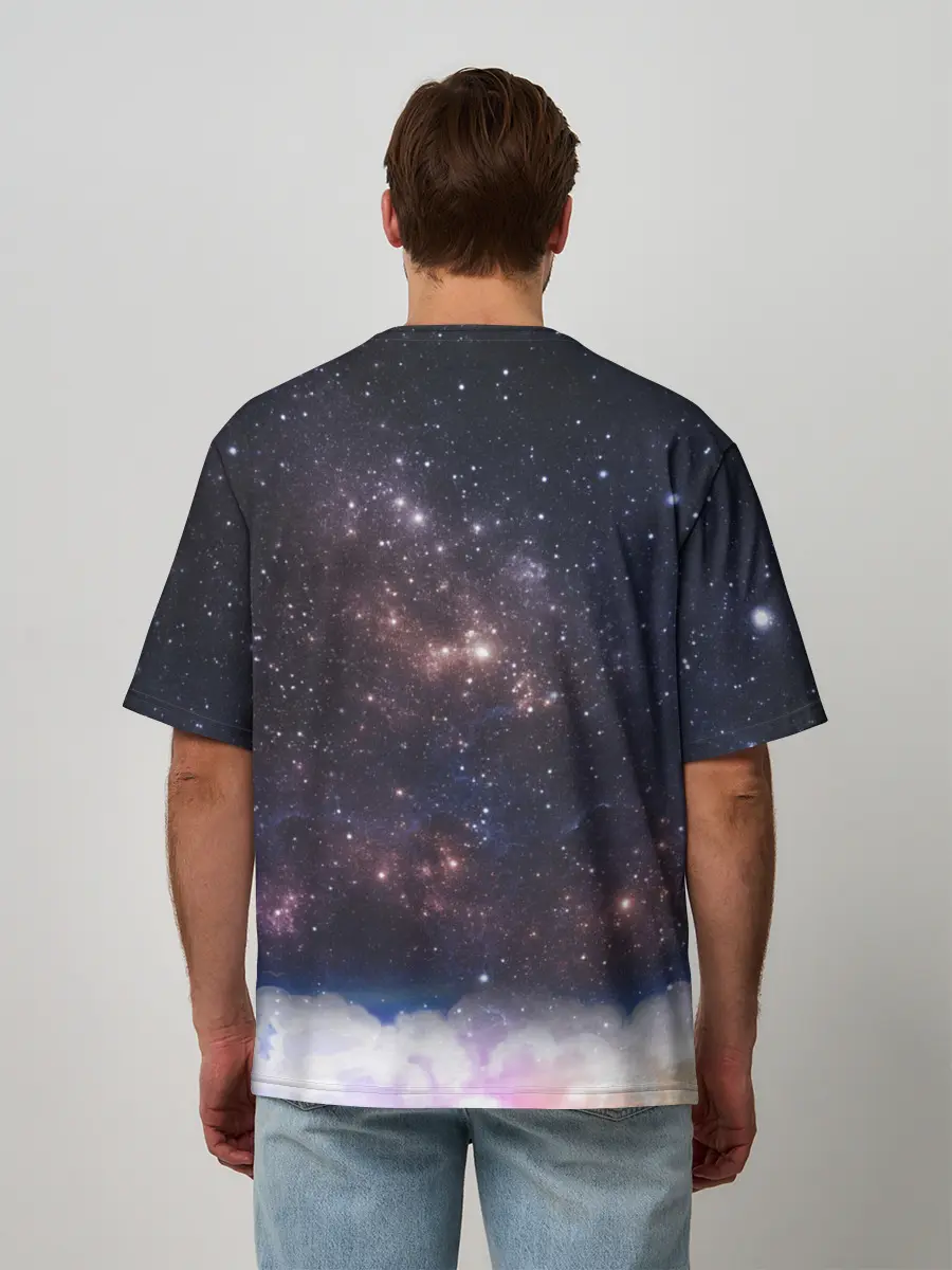 Мужская футболка оверсайз / Мопс на курице в космосе