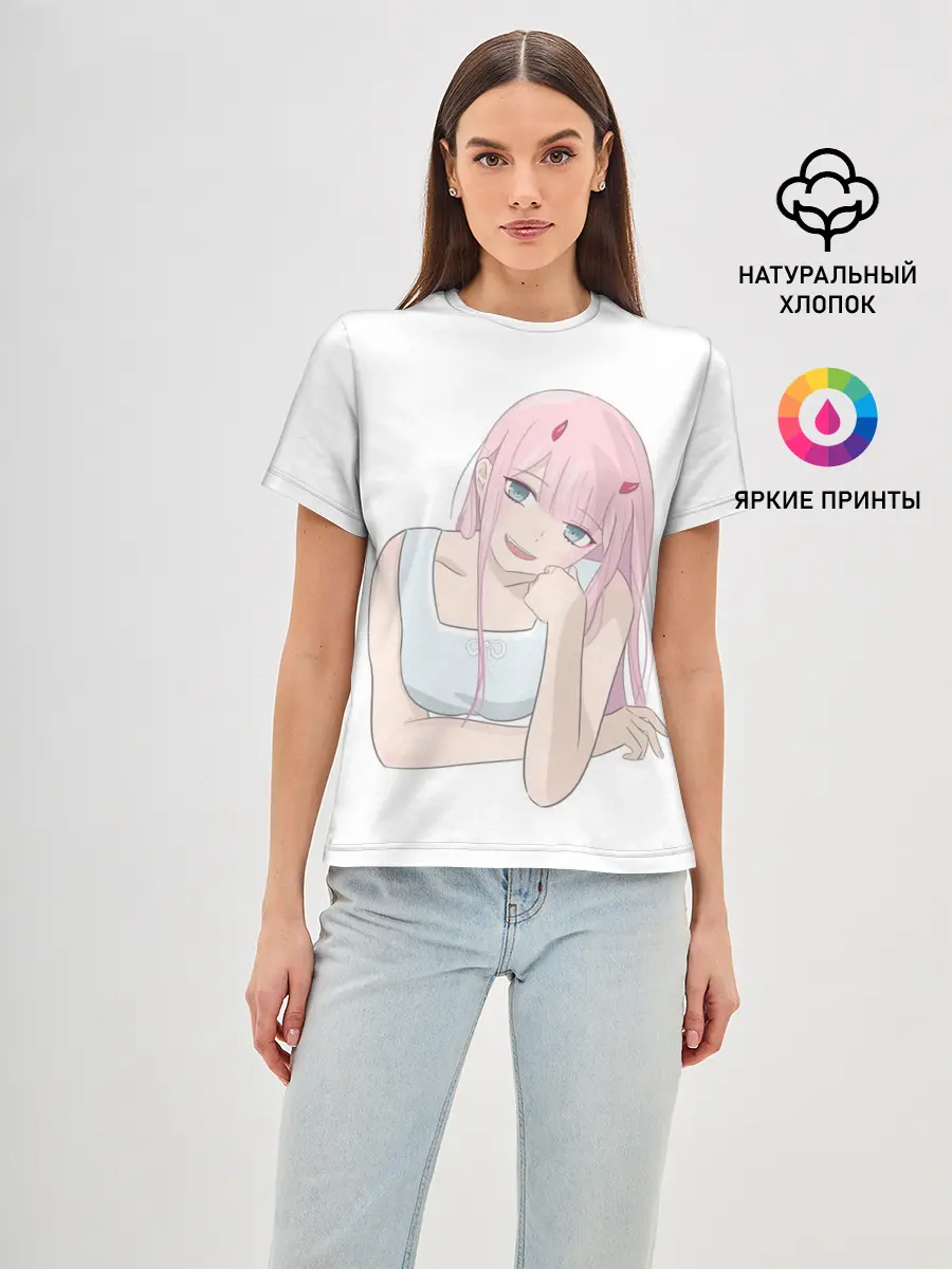 Женская базовая футболка / Милая Zero Two
