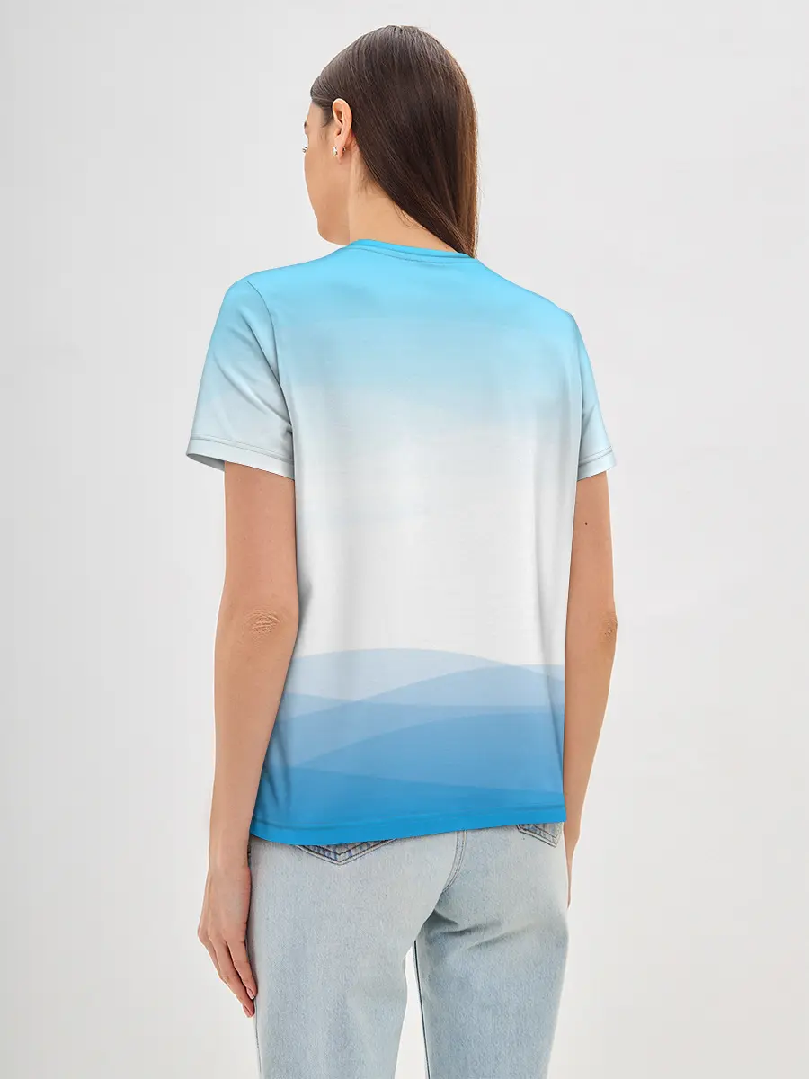 Женская базовая футболка / Дельфин единорог