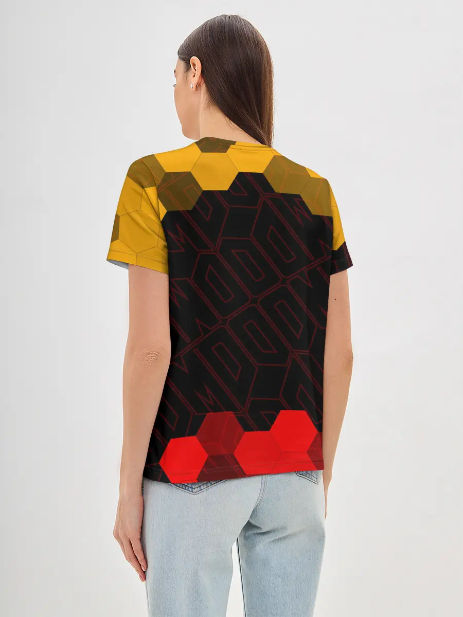 Женская базовая футболка / DOOM / ДУМ