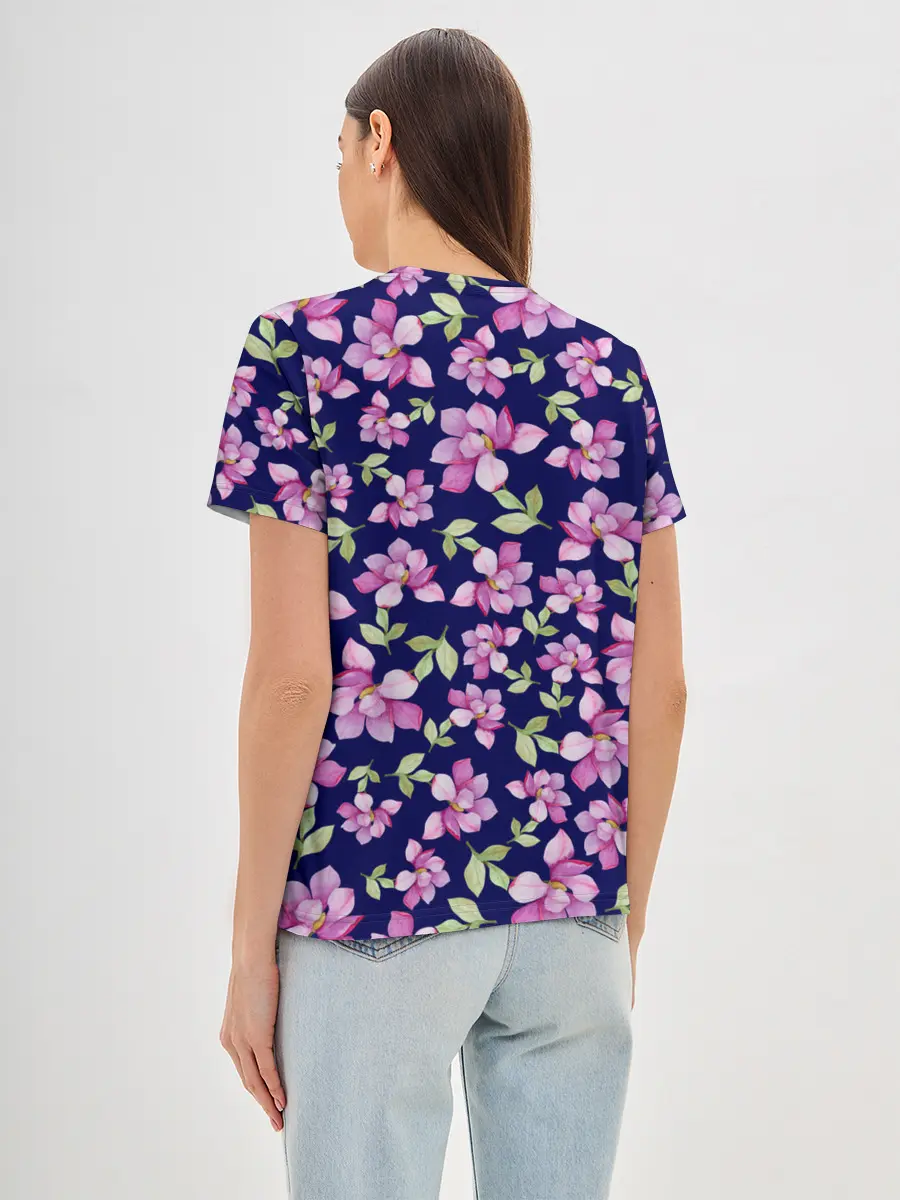 Женская базовая футболка / Акварельные цветы Магнолии