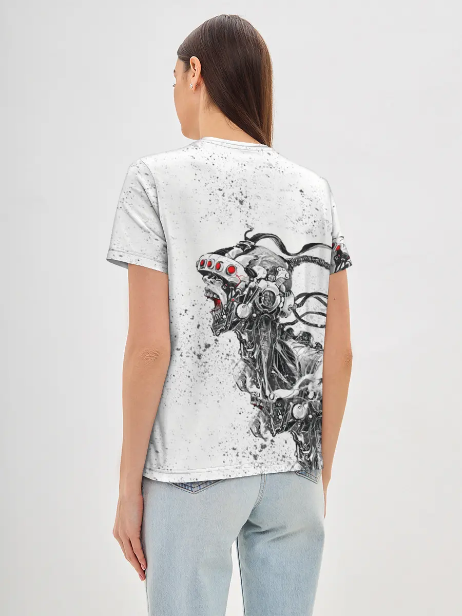 Женская базовая футболка / CYBERPUNK 2077