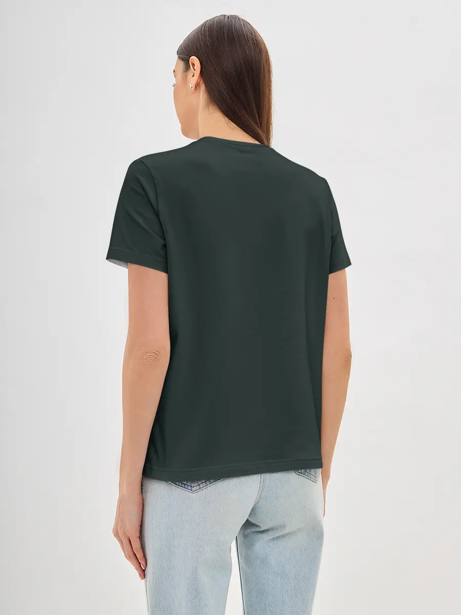 Женская базовая футболка / ДИКИЙ ВОЛК