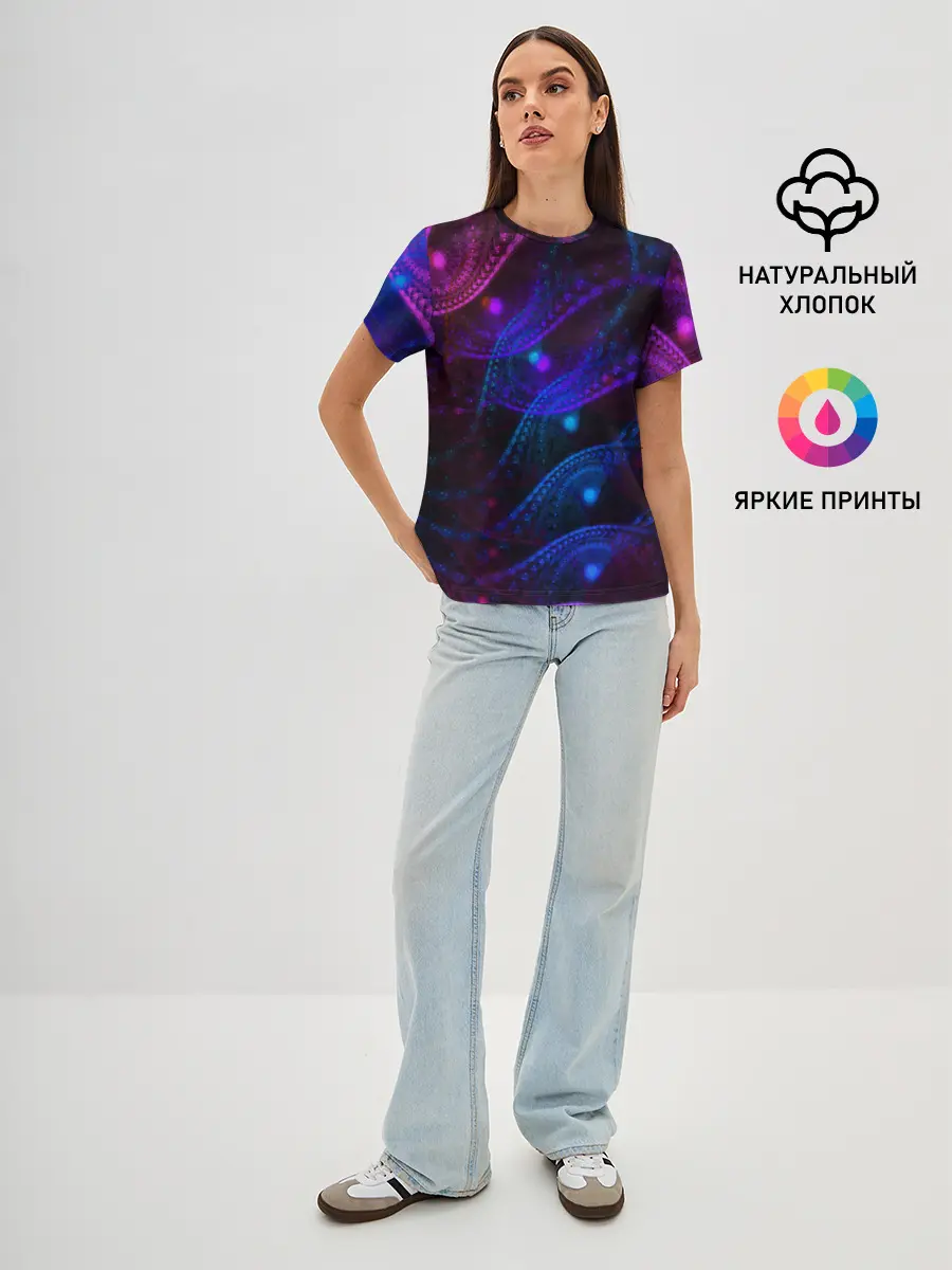 Женская базовая футболка / NEON FRACTAL