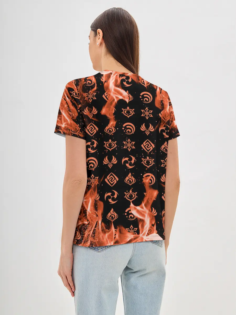 Женская базовая футболка / DILUC