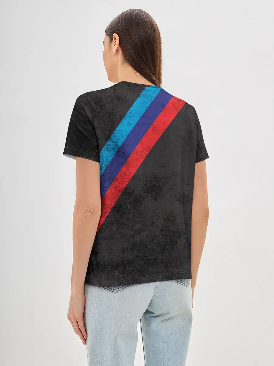 Женская базовая футболка / BMW