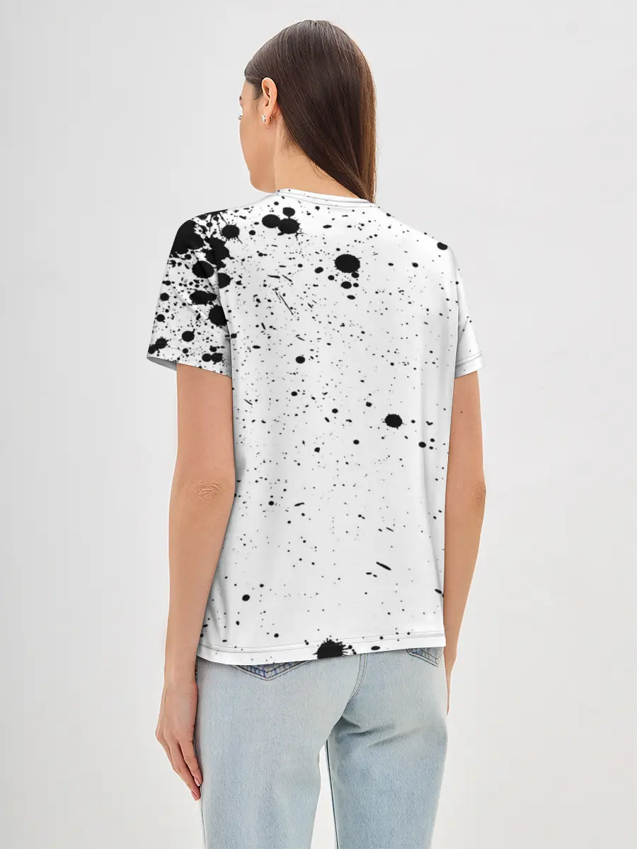 Женская базовая футболка / JoJo Bizarre Adventure