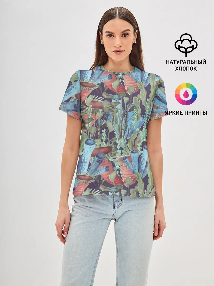 Женская базовая футболка / Водоросли на морском дне