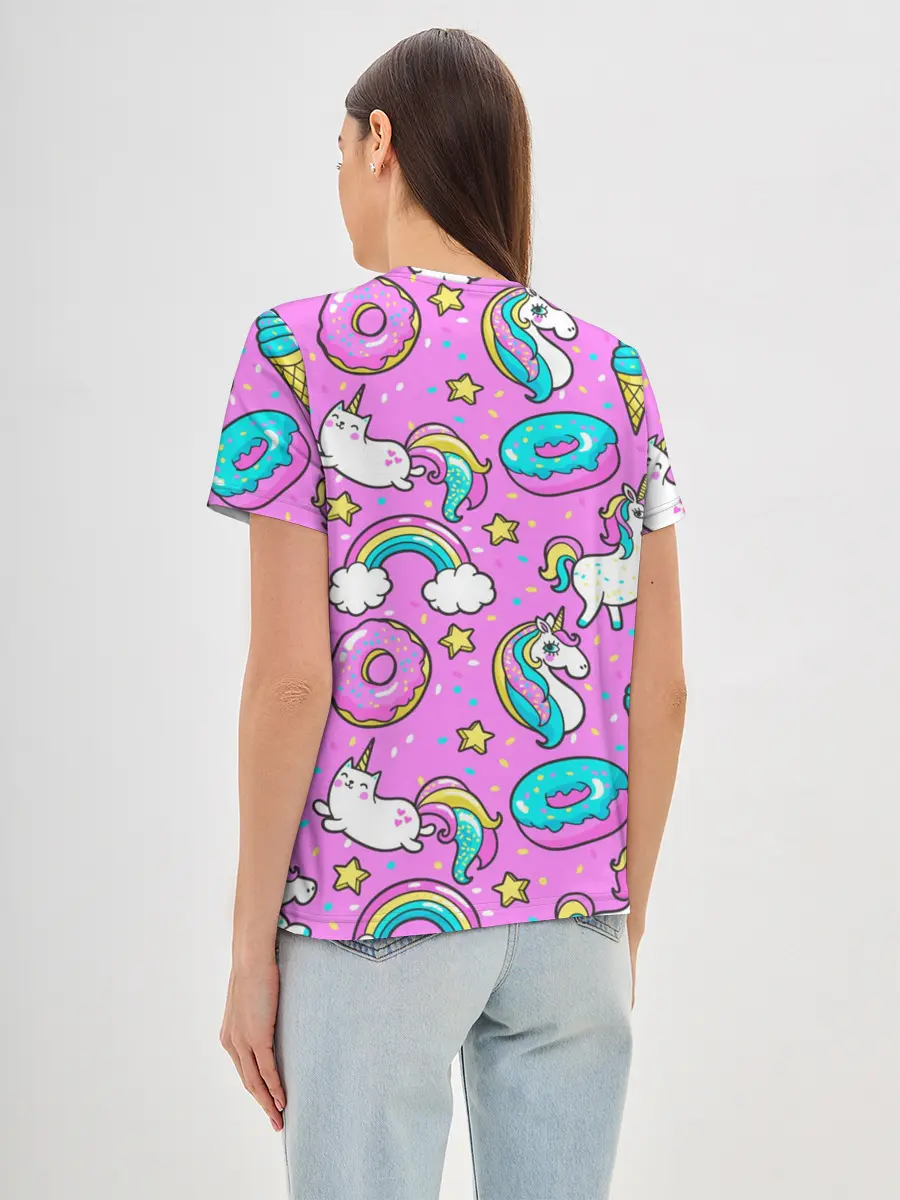 Женская базовая футболка / Котики и Единороги