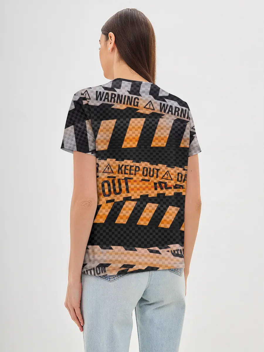 Женская базовая футболка / Трафальгар Ло особо опасен