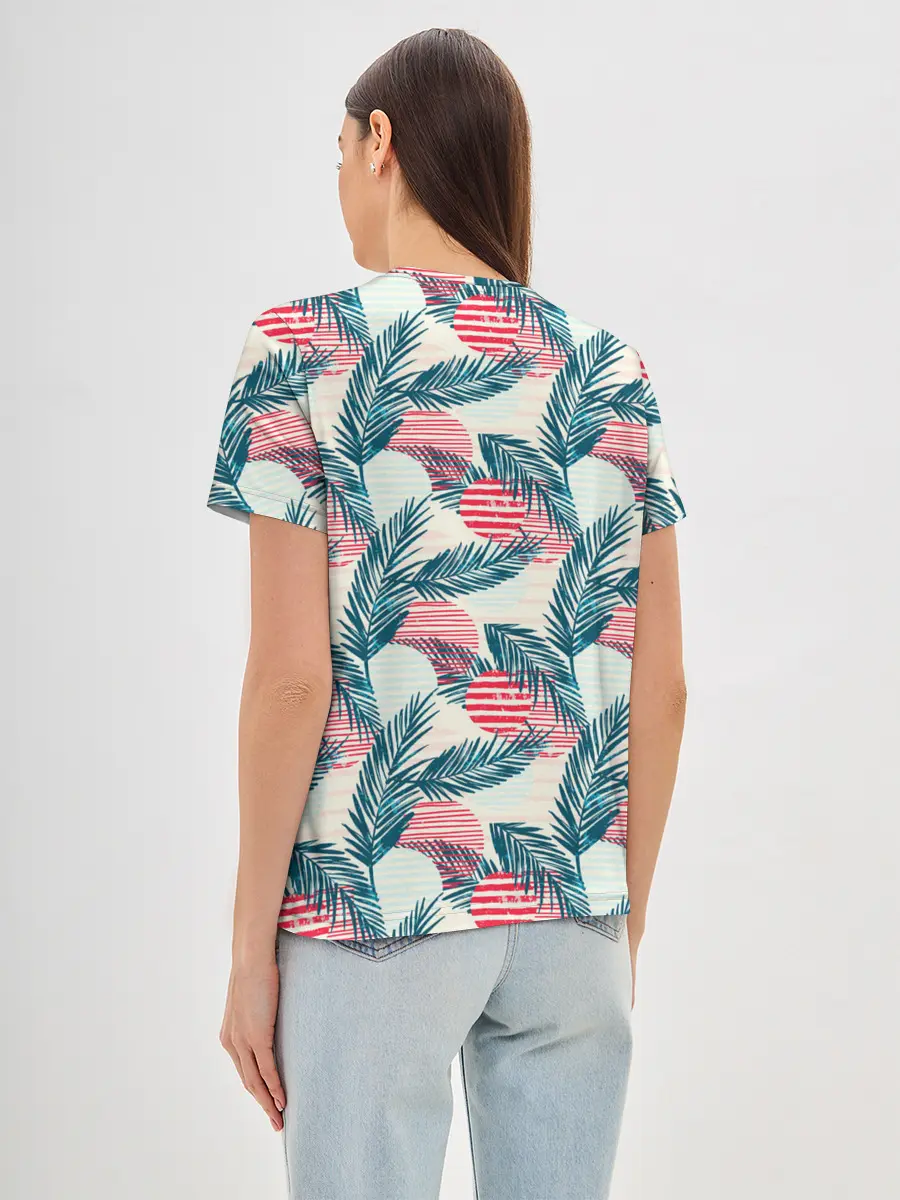 Женская базовая футболка / Ретро арт