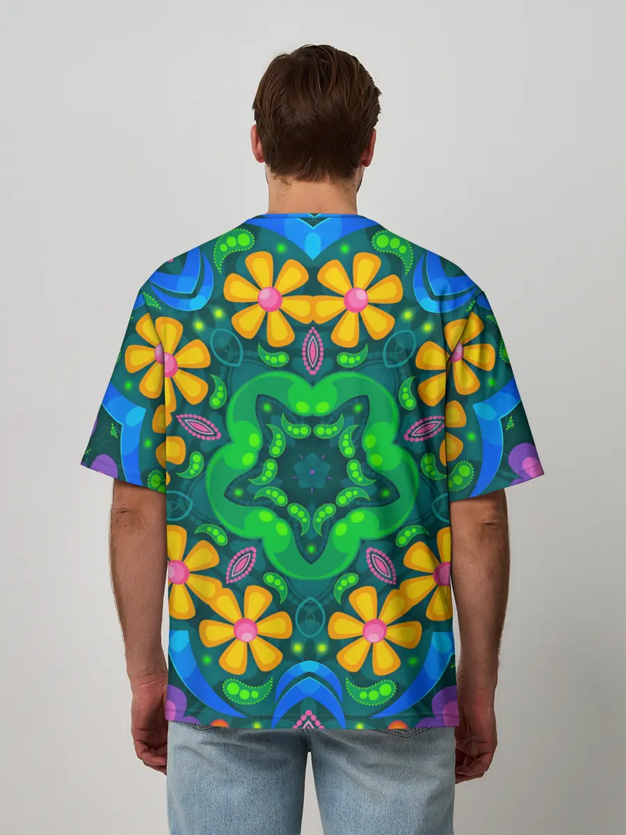 Мужская футболка оверсайз / Цветы и узоры - Калейдоскоп