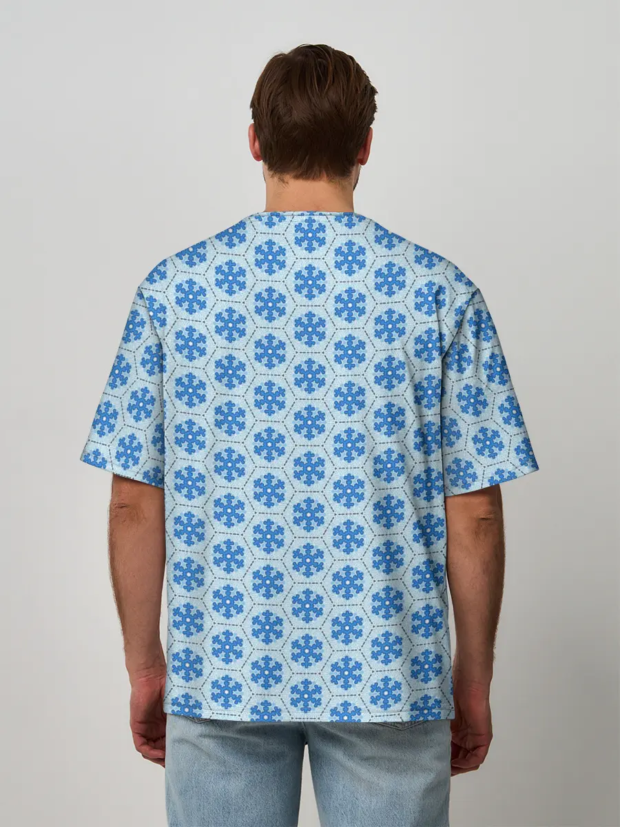 Мужская футболка оверсайз / Снежинки