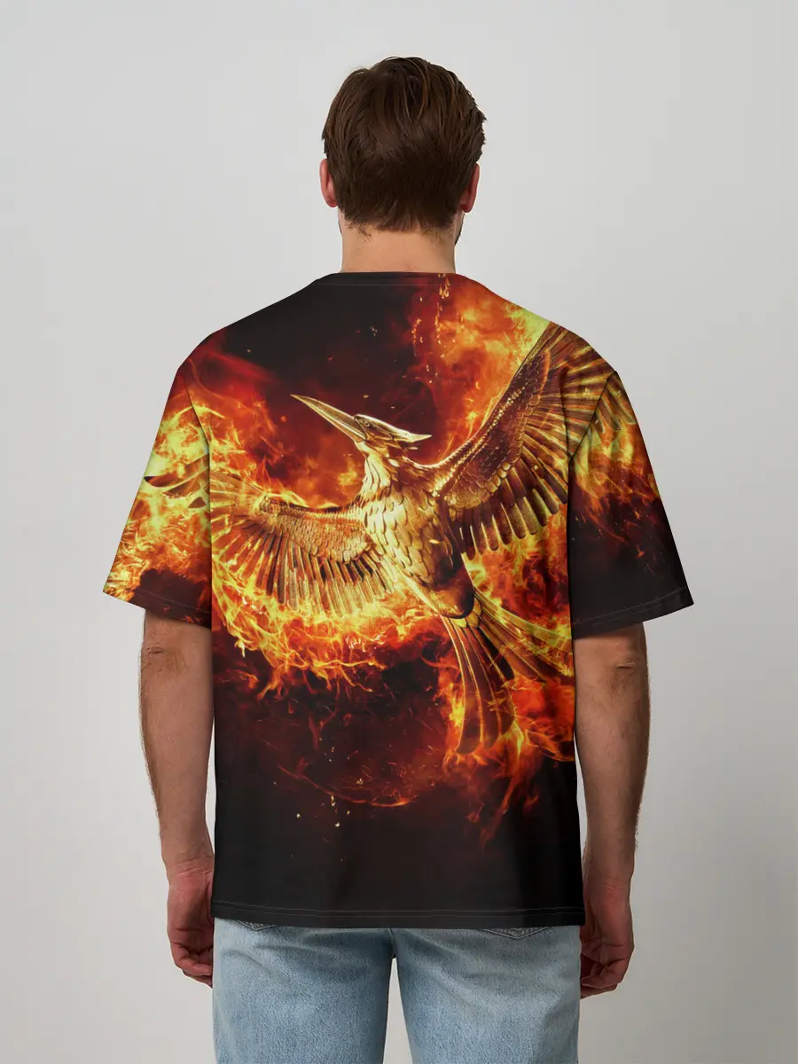 Мужская футболка оверсайз / Феникс в огне