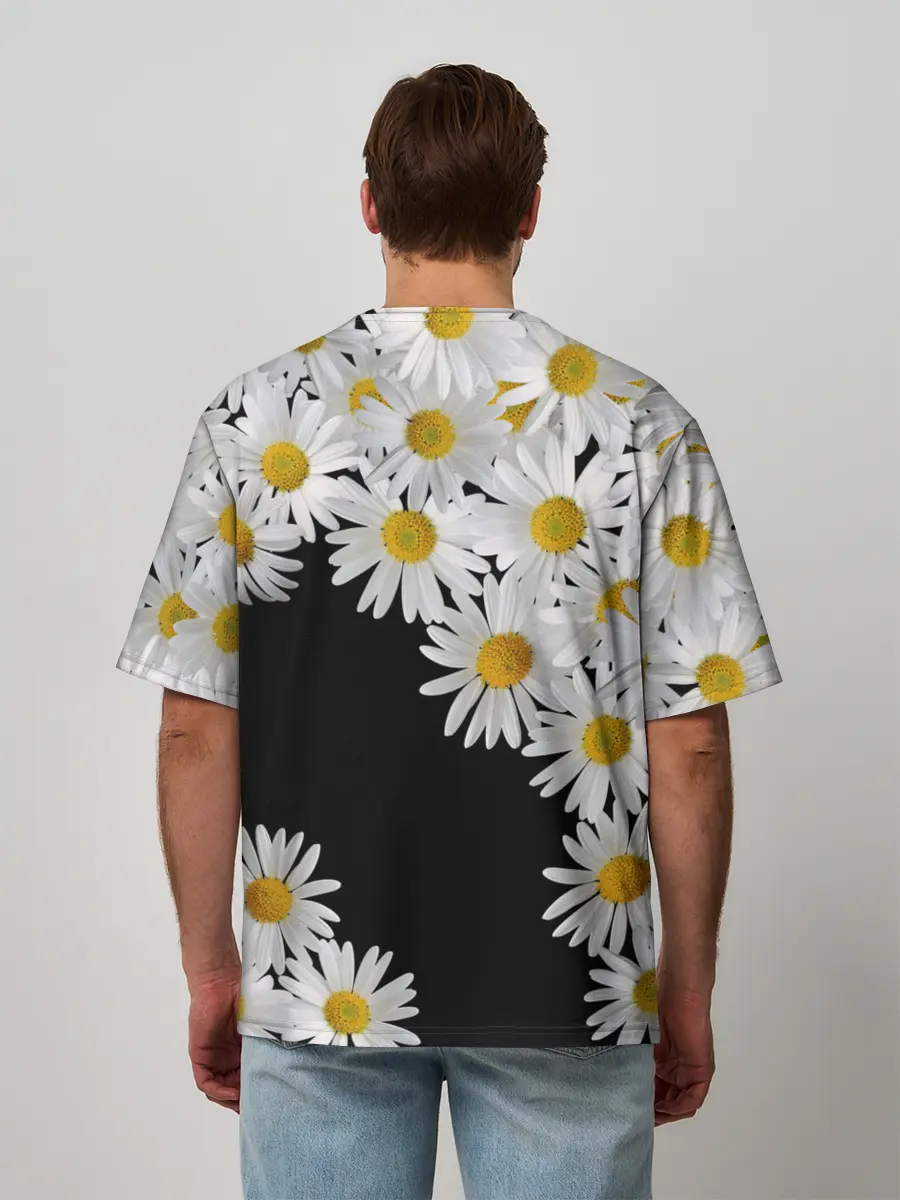 Мужская футболка оверсайз / Ромашковая россыпь