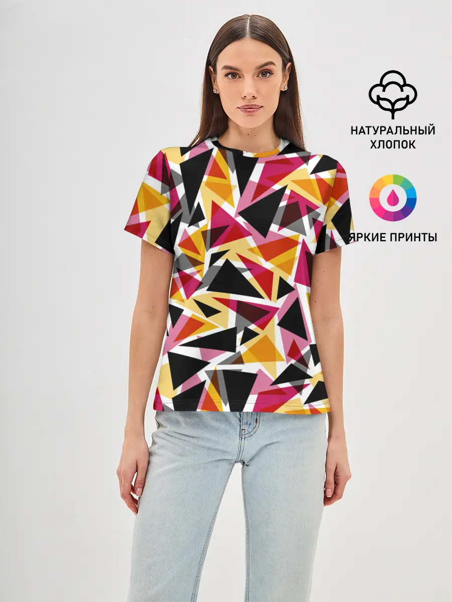 Женская базовая футболка / Разноцветные треугольники