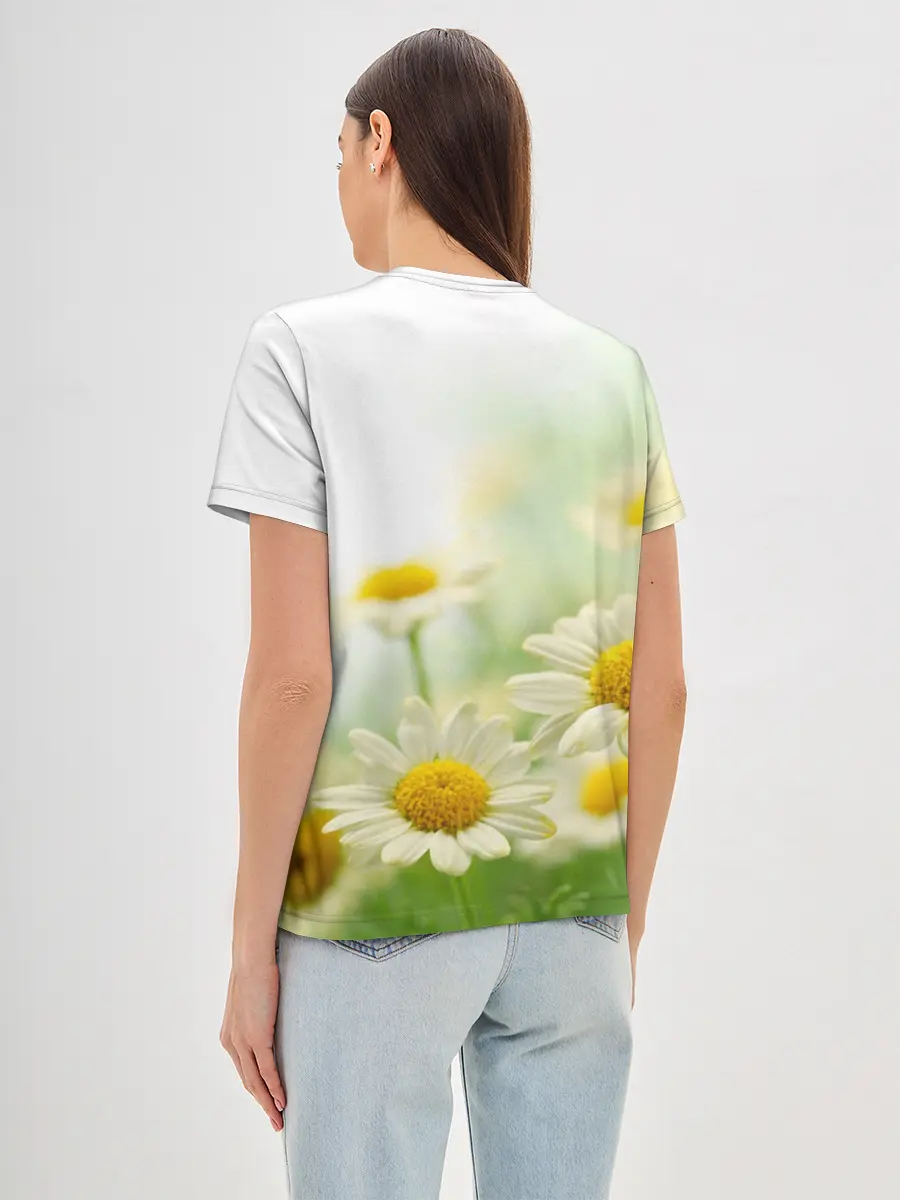 Женская базовая футболка / Полевые ромашки