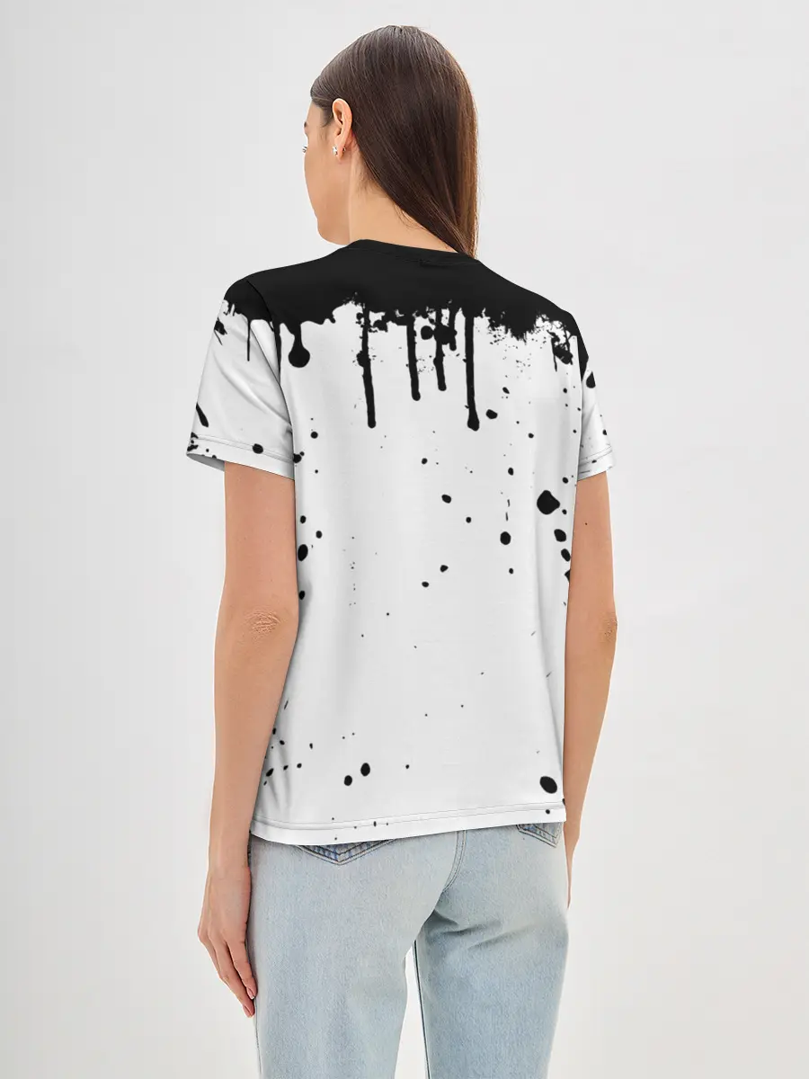 Женская базовая футболка / АХЕГАО с подтёками