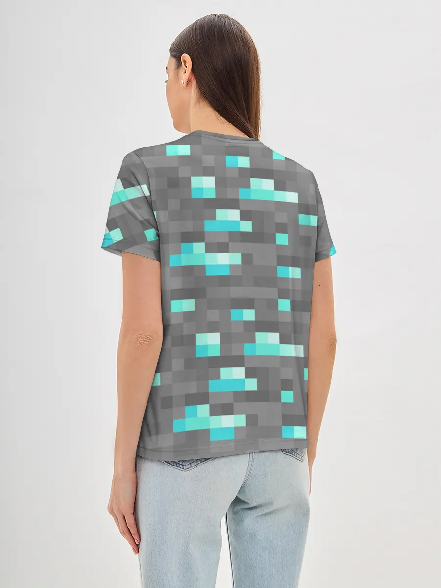 Женская базовая футболка / Алмазы