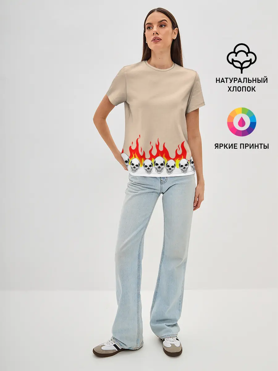 Женская базовая футболка / Черепа в Огне