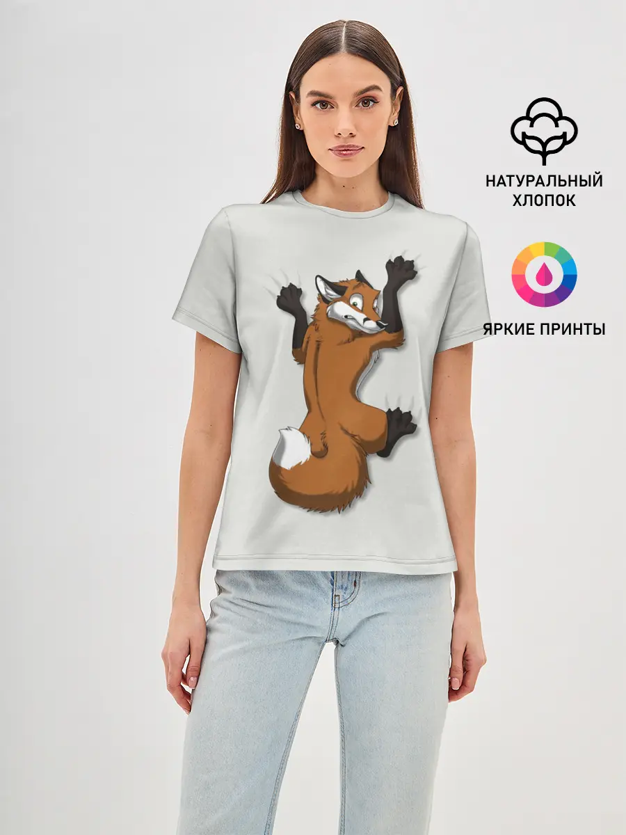 Женская базовая футболка / Лис Вцепился