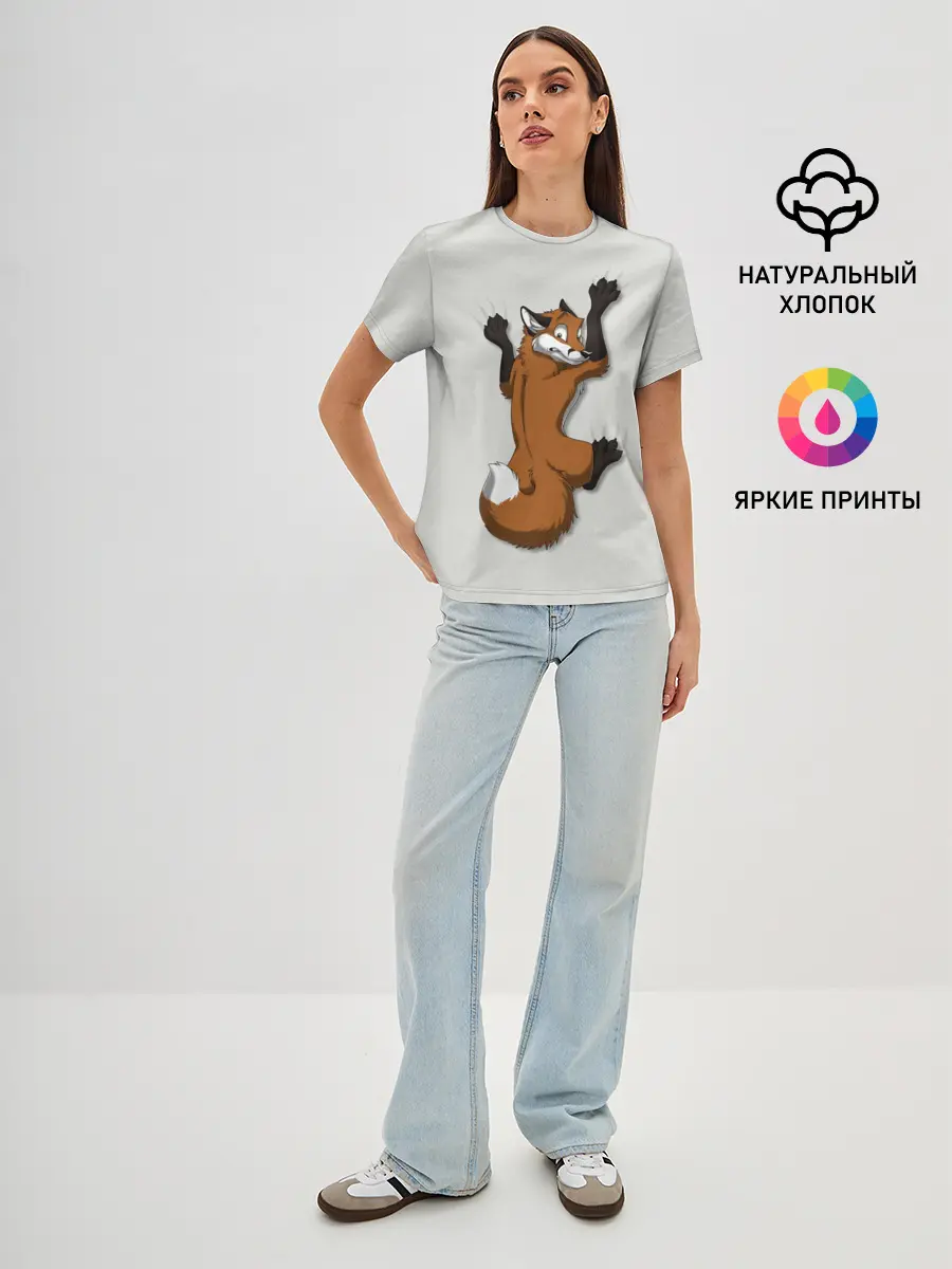 Женская базовая футболка / Лис Вцепился