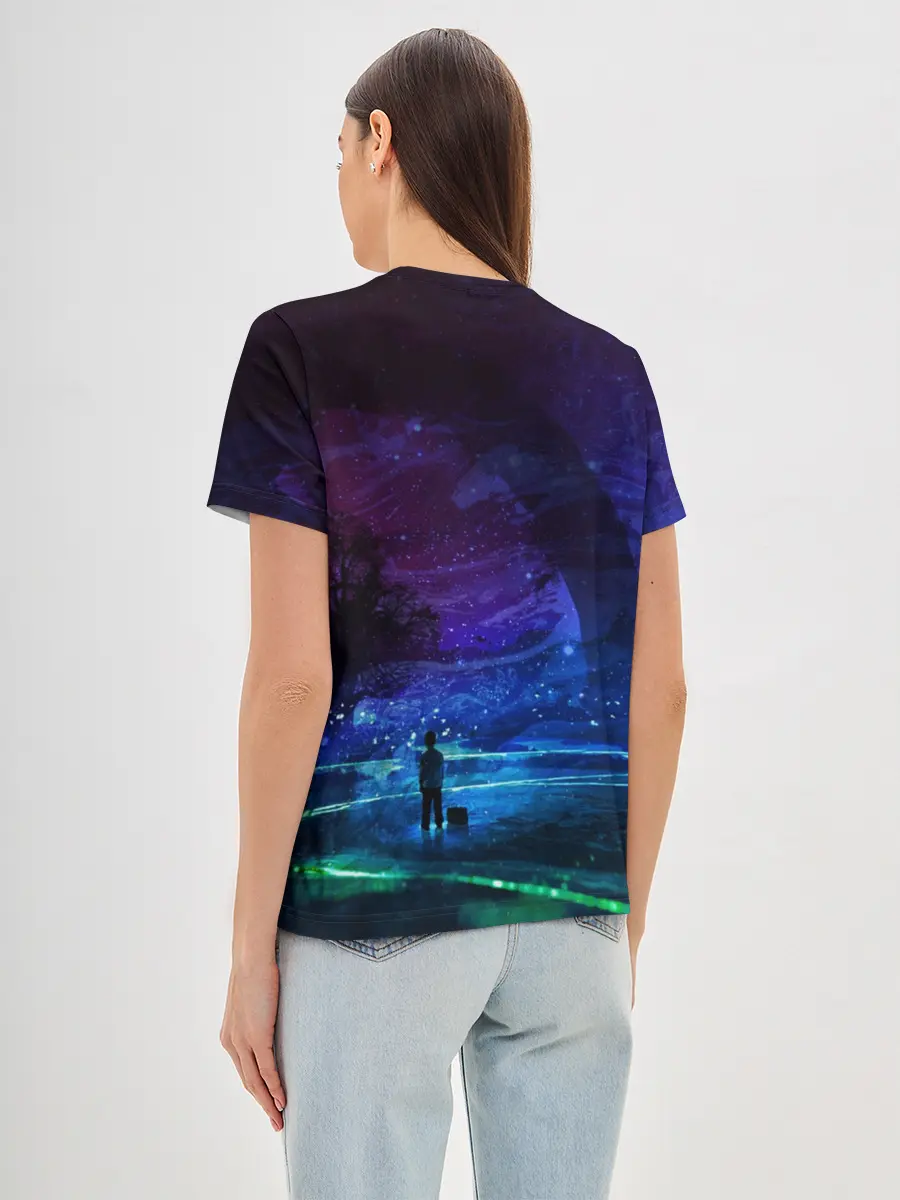 Женская базовая футболка / Парень и космос
