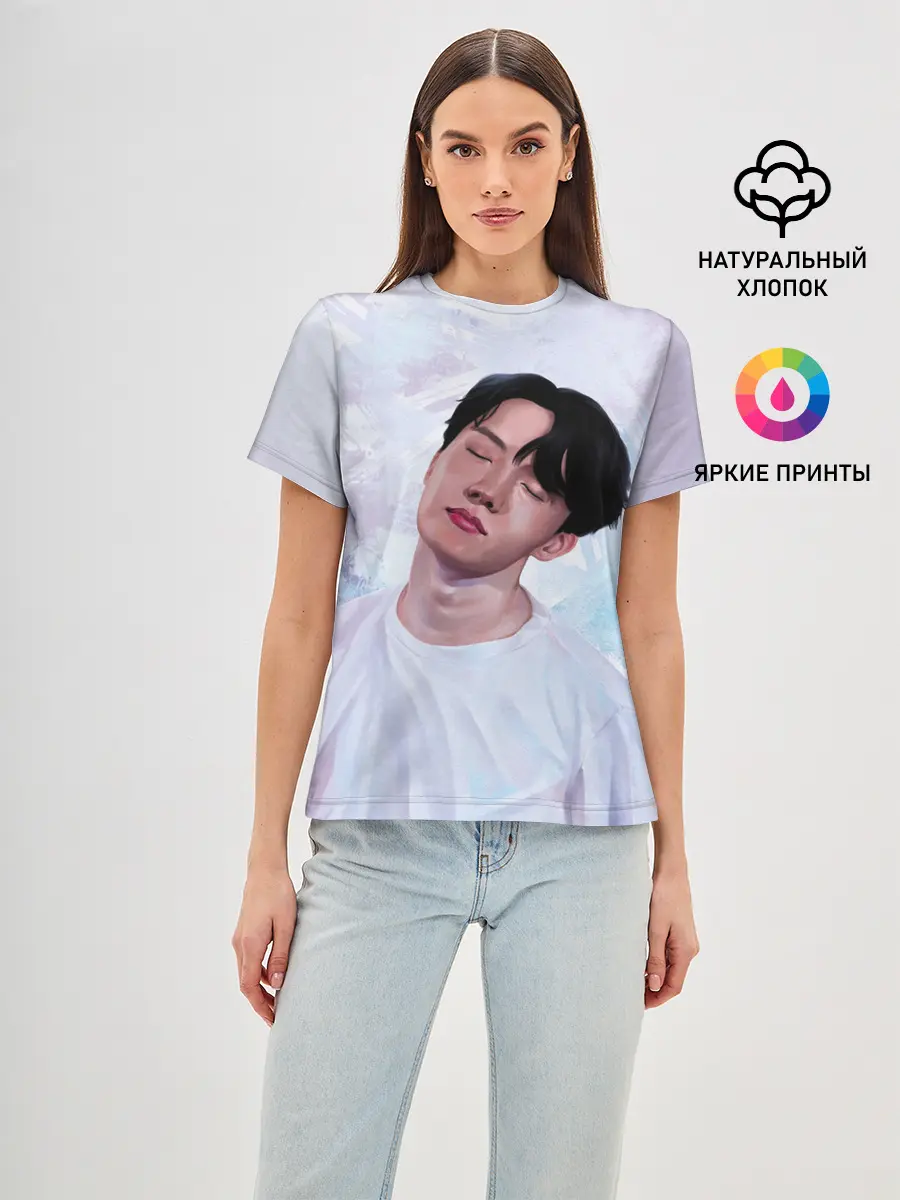 Женская базовая футболка / BTS