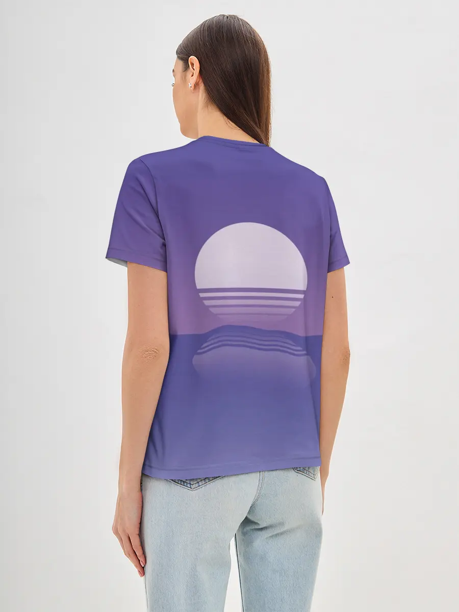 Женская базовая футболка / Come back down