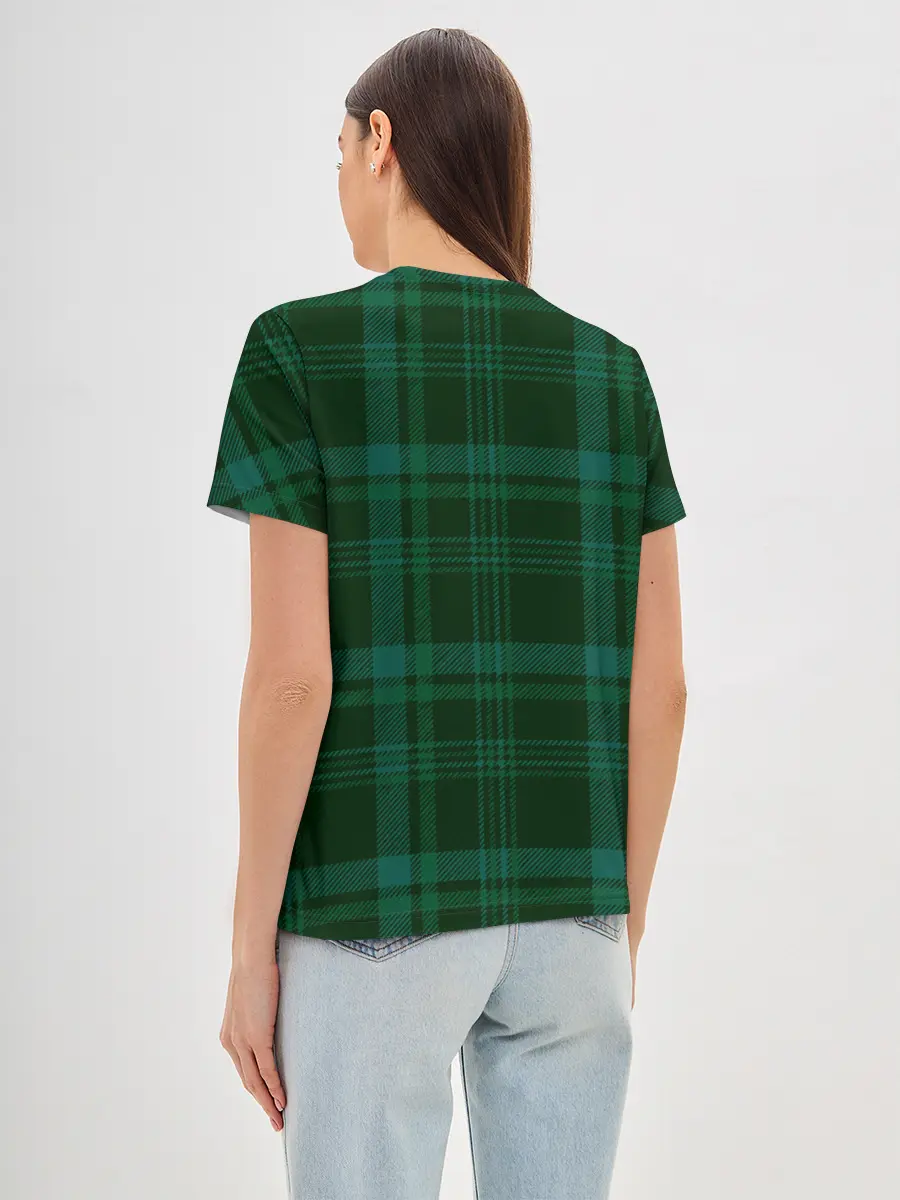 Женская базовая футболка / Котёнок в пледе