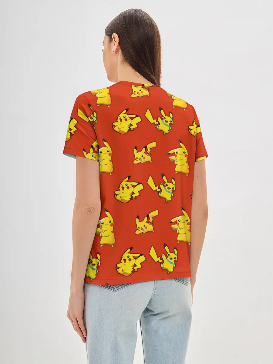 Женская базовая футболка / Пикачу
