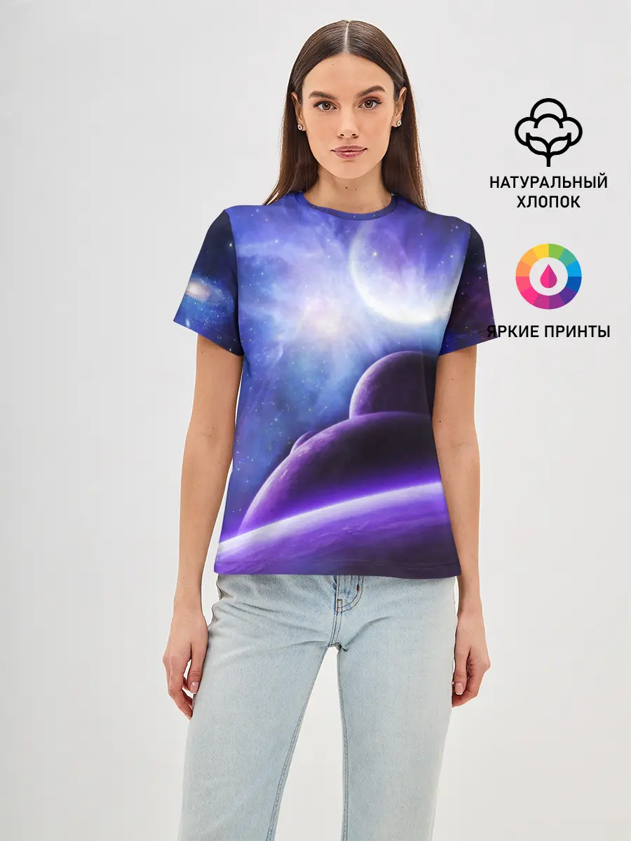 Женская базовая футболка / Неоновый Космос
