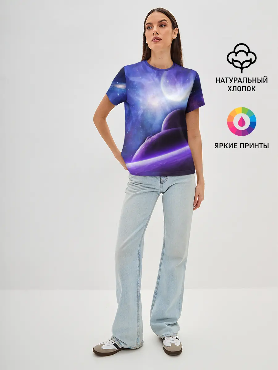 Женская базовая футболка / Неоновый Космос