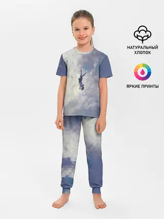 Детская пижама с брюками / Летящая девушка