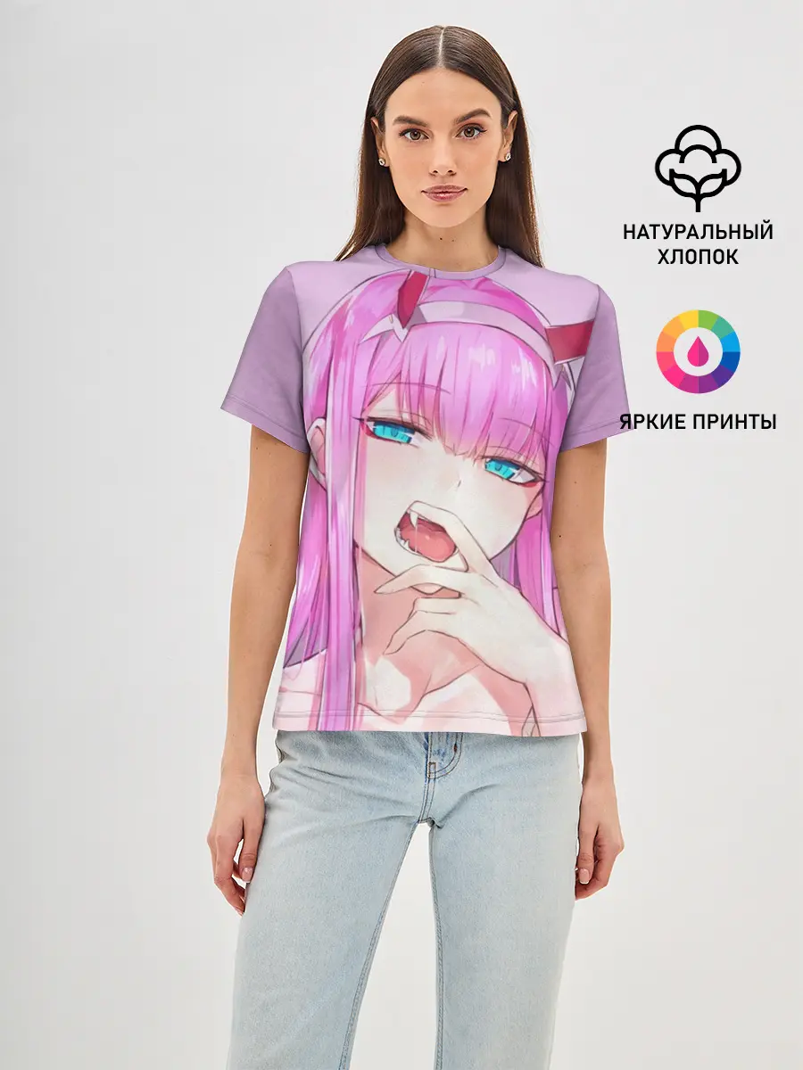 Женская базовая футболка / ахегао зеро ту