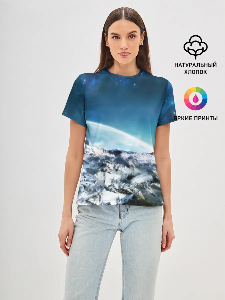 Женская базовая футболка / Космос