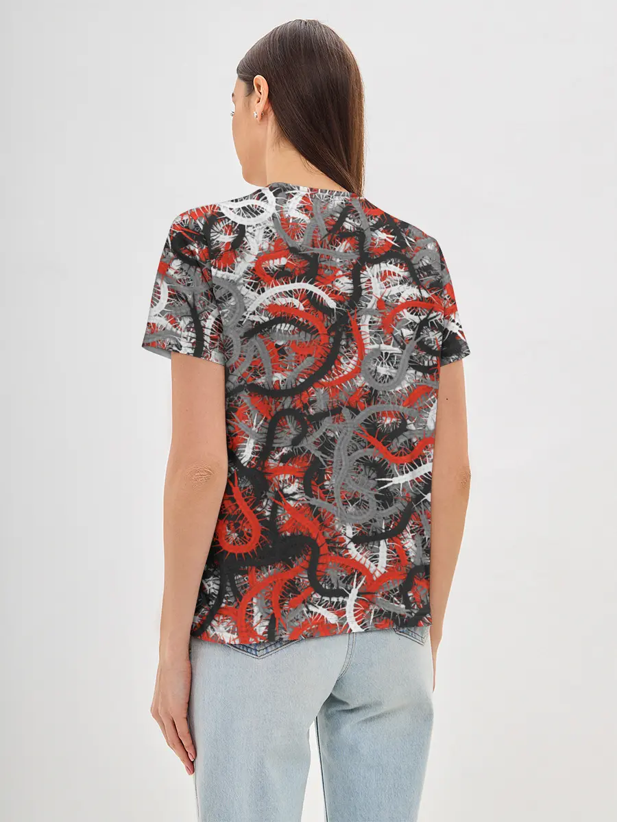 Женская базовая футболка / Сколопендры