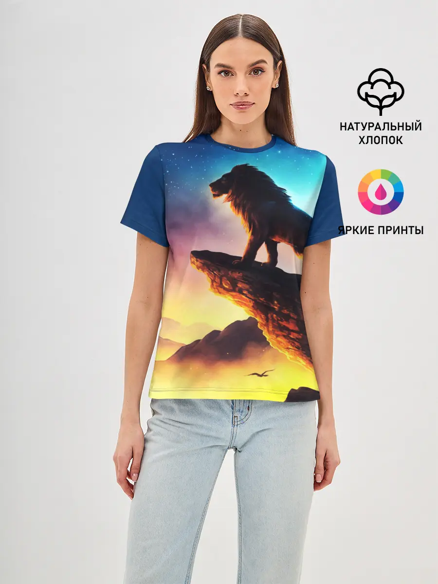 Женская базовая футболка / Лев